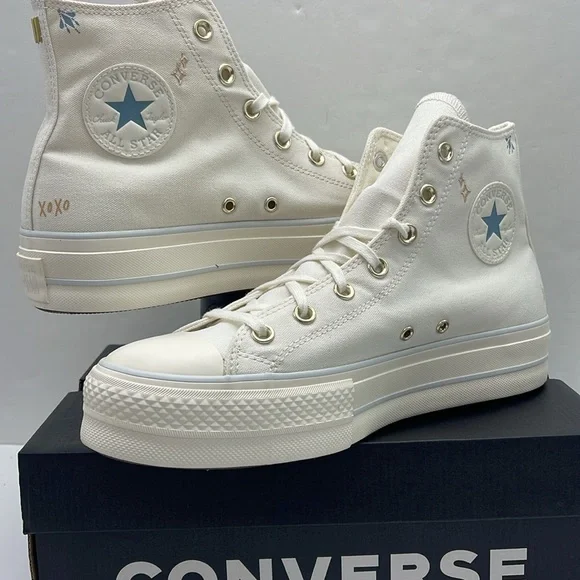 Converse WMNS High-Top Platform Sneakers
CTAS LIFT HI VINTAGE WHITE/COCOON BLUE - Picture 9 of 16